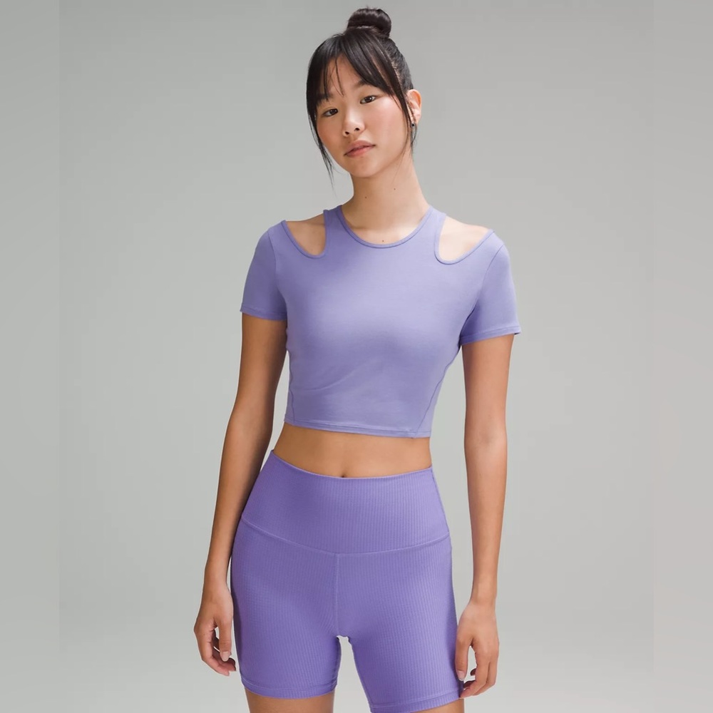 NWT Lululemon Women Shoulder Cut-Out Yoga T-Shirt Dark Lavender
